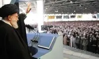 شعرخوانی معنادار پیش از آغاز خطبه‌های نمازجمعه
