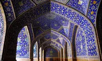 عکسی شرم‌آور از بازسازی مسجد امام اصفهان