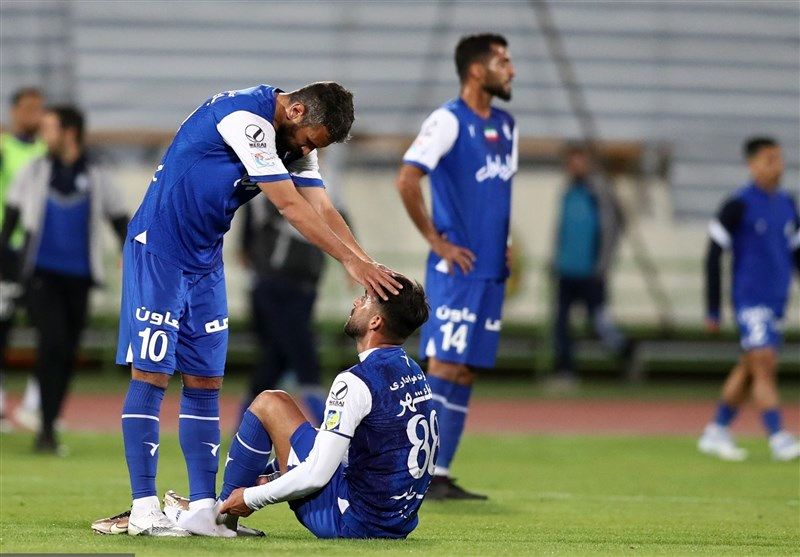 رشیدی: مظلومی چرا در استقلال می‌ماند؟