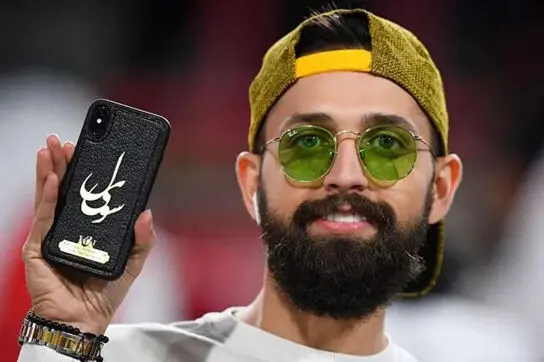 آقای محسن افشانی چیزهای بهتری هم برای خواندن هست!