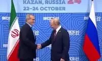 زبان بدن صمیمانه پزشکیان و پوتین در دیدار امروز