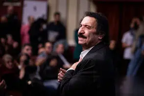 یک ایران از بازخوانی ترانه یساری توسط مختاباد سورپرایز شدند