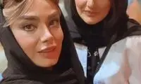 صبا راد، این سلفی را از خود و خواهرش منتشر کرد