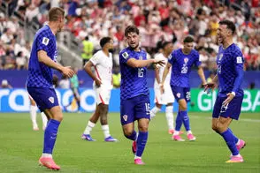 کرواسی با دو گل ناز، با انگلیس بزن‌بزن کرد