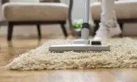 اشتباهات رایج خانم‌ ها در استفاده از جارو برقی