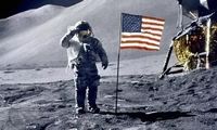 آیا پرچم آمریکا هنوز روی ماه برافراشته است؟