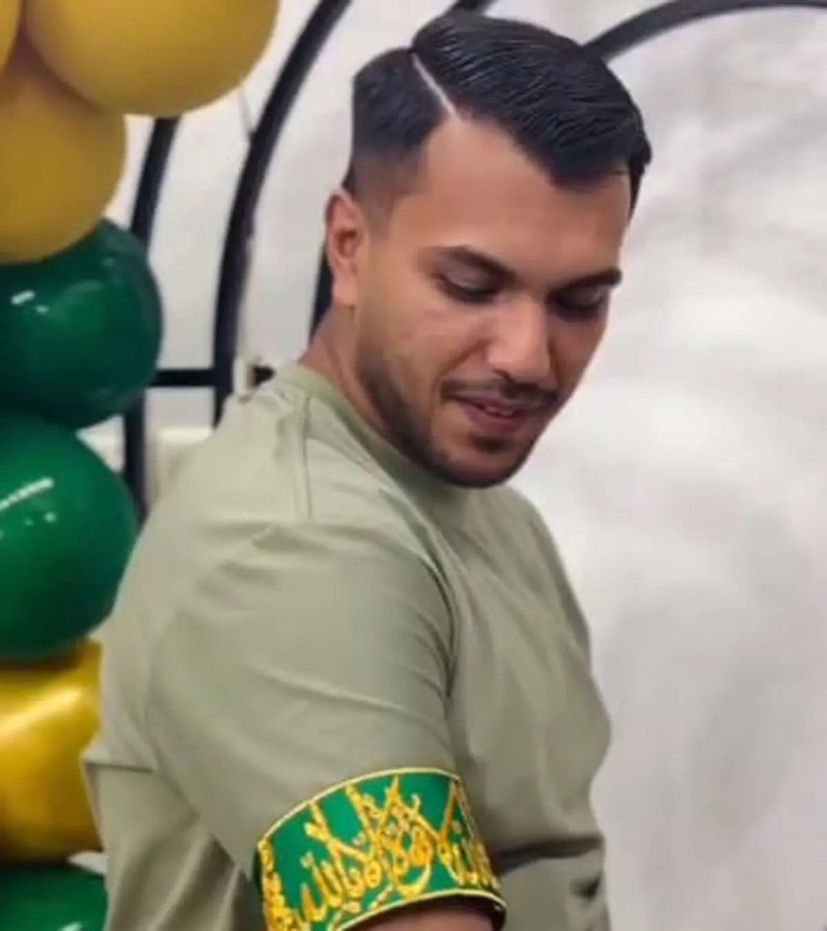 جشن لاکچری پایان خدمت پسر یک بلاگر سوژه شد