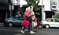 حجاب را به موضوع تقابل بین مردم تبدیل نکنید