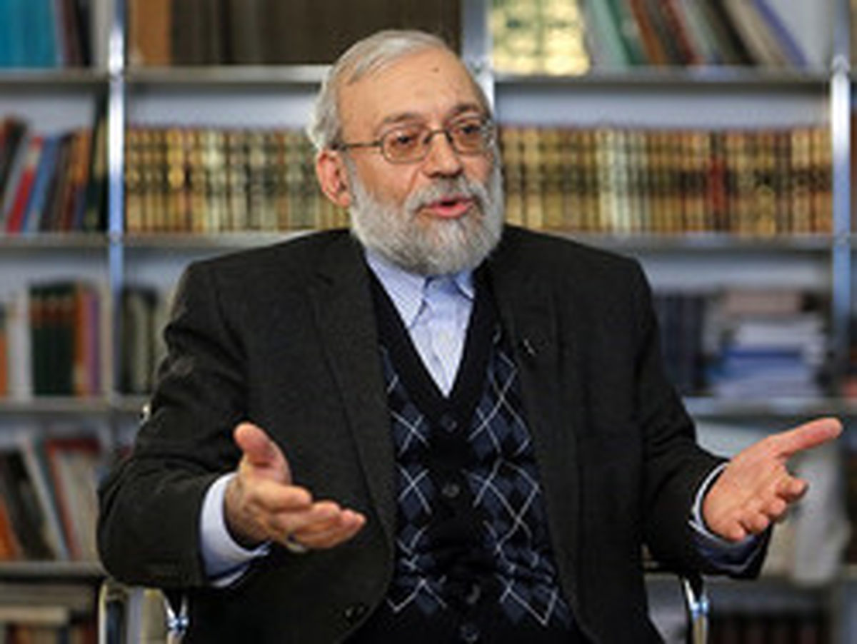 جواد لاریجانی: می‌توانیم ناف ترامپ را مورد هدف قرار دهیم!