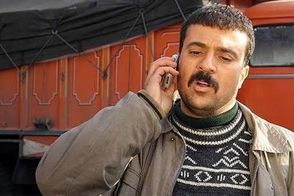 ارسطوی سریال پایتخت از شمایل جدیدش رونمایی کرد