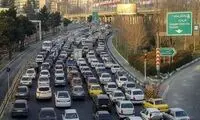 حرکت خطرناک راننده تهرانی، کاربران را شاکی کرد