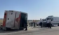 20کشته در پی واژگونی و آتش‌سوزی دو اتوبوس