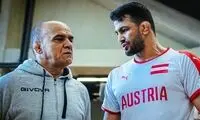 حسن یزدانی بالاخره روی تشک آفتابی شد