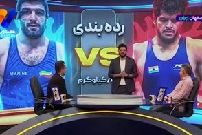 سوتی وحشتناک مجری تلویزیون وسط کری خوانی برای کشتی گیر آمریکایی!