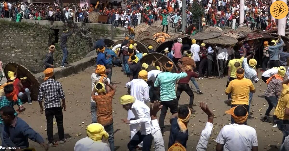 برگزاری جشنواره عجیب سنگ‌پرانی در هند 