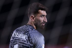 مجری صداوسیما: بیرانوند محروم نیست، باورتان می شود؟