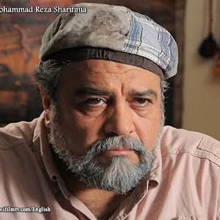 ژست جالب محمدرضا شریفی‌نیا در تولد ۶۸ سالگی