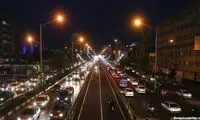 ویدئویی جنجالی از دوره کردن دو دختر در خیابان