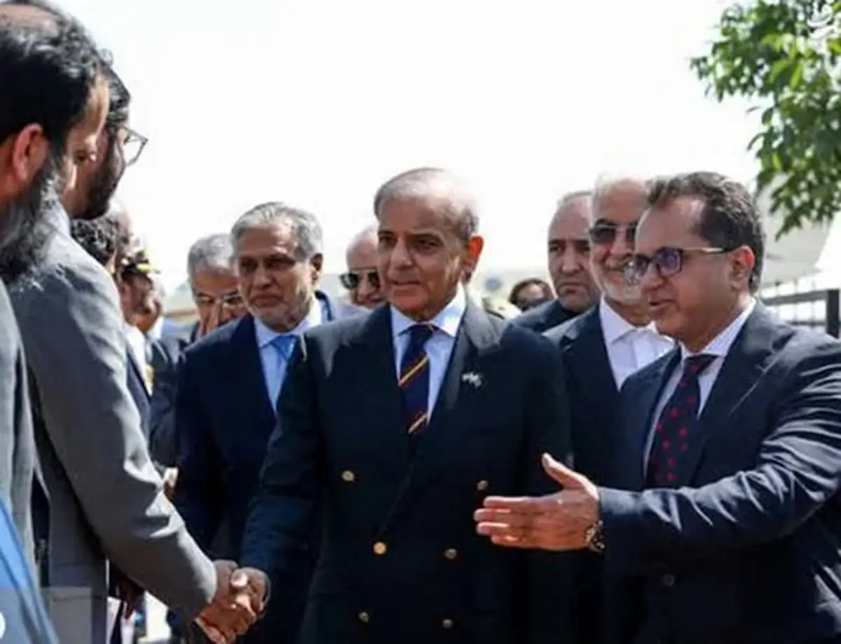 نخست‌وزیر پاکستان وارد تهران شد