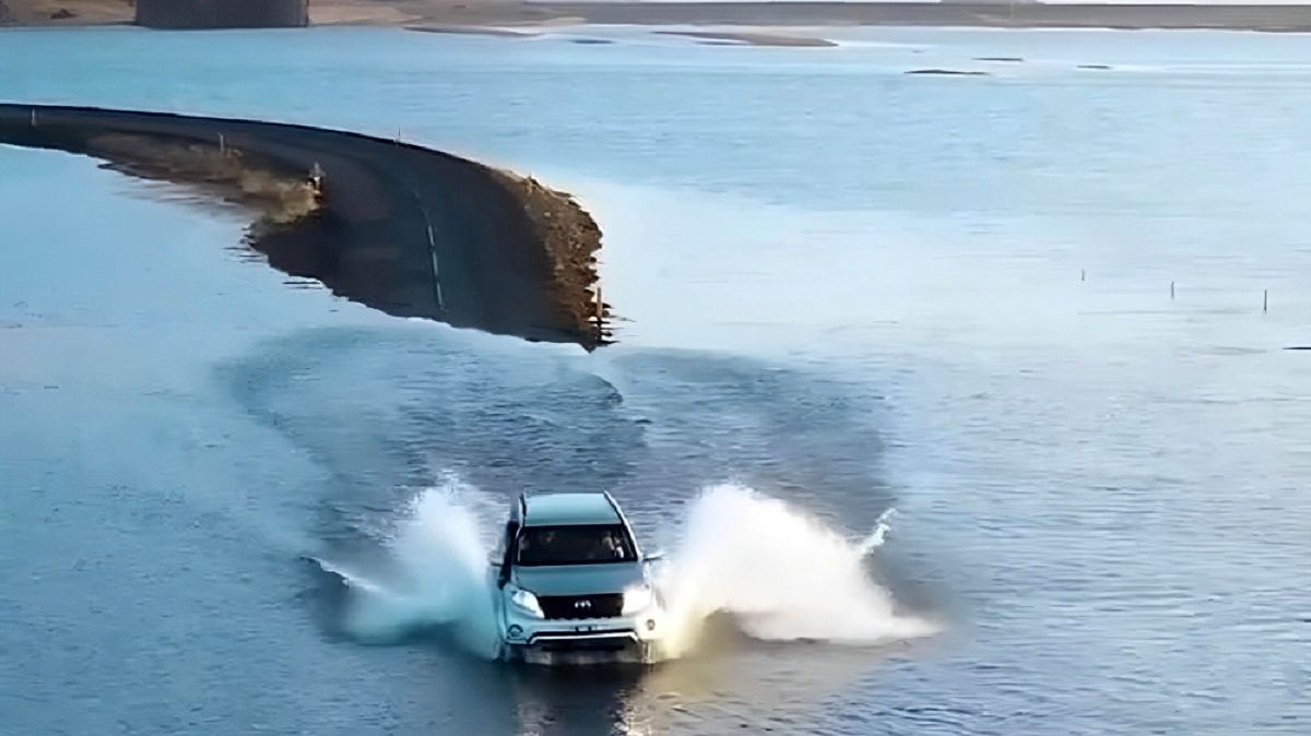 چالش نفس‌گیر راننده اوبر با جزر و مد