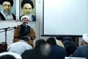 لحظه اصابت موشک به نزدیکی یک سخنرانی مذهبی 