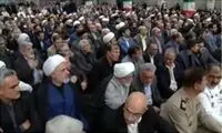 زوم دوربین تلویزیون بر چهره این آقا در مراسم امروز 