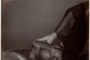 بلایی که این رسم عجیب بر سر پای زنان آورد!