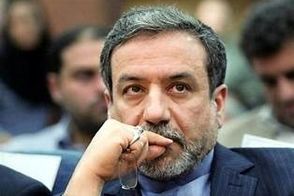 تلاش نافرجام عباس عراقچی برای دستبوسی