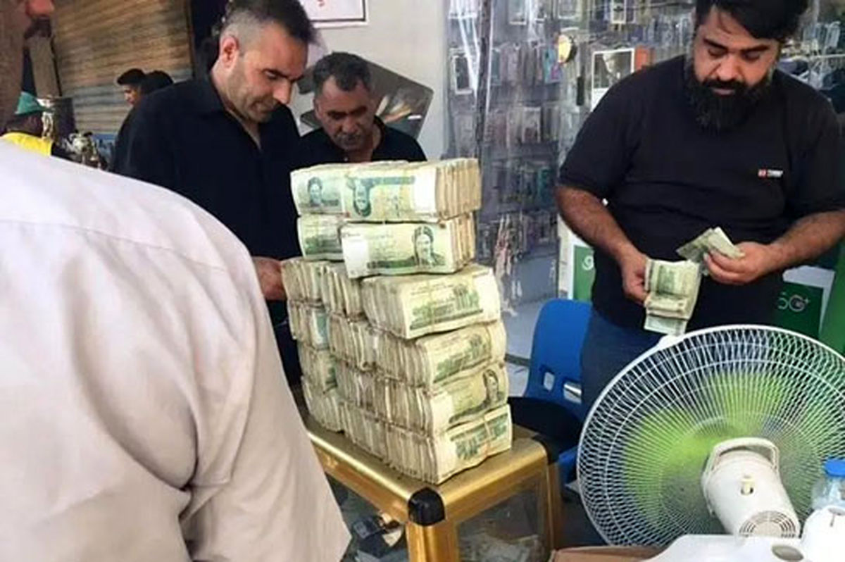 پول ایران در عراق به صورت کیلویی به فروش می‌رسد!