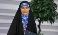تصویر جشن تولد خانم مجری صداوسیما در یک کافه