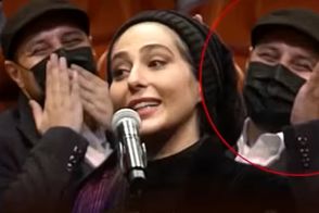 ماچ فرستادن جنجالی جواد عزتی برای رعنا آزادی‌ور