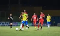 فردا شب یک تیم به لیگ یک سقوط می‌کند!