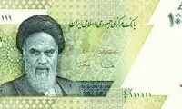 عکسی بانمک از کمک شبانه یک مادربزرگ به نوه‌اش