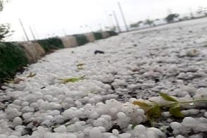 طوفان تگرگ و بارندگی شدید در عربستان