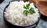 پخت برنج با این روغن هرگز چاق‌تان نمی‌کند