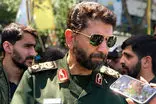 حضور سردار حسن‌زاده در خودروی حامل پیکر شهدا