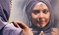 تیپ و پوشش نائله عشق کوفی در دنیای واقعی