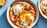 طرز تهیه نیمرو ترکی همراه سس ماست ویژه