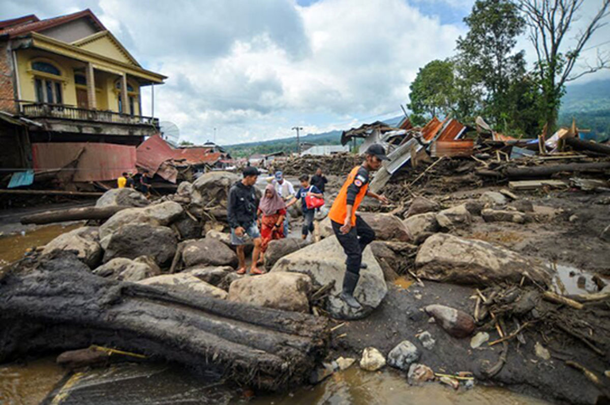اندونزی یک‌ شبه ویران شد!