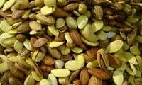 چه مقدار آجیل و شیرینی‌جات در روز مصرف کنیم؟
