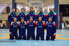 شعارهای تجمعات شبانه به اردوی تیم ملی کشتی رسید