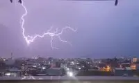 تصاویری دیدنی از صاعقه در آسمان مراغه