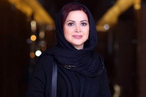 عکس خوش حس‌وحالِ کمند امیرسلیمانی در شنبه بازار!
