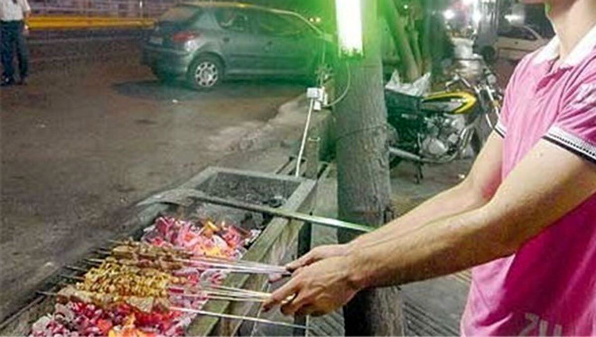 پلمب یک جگرکی به علت عرضه «اجزای حرام دام»