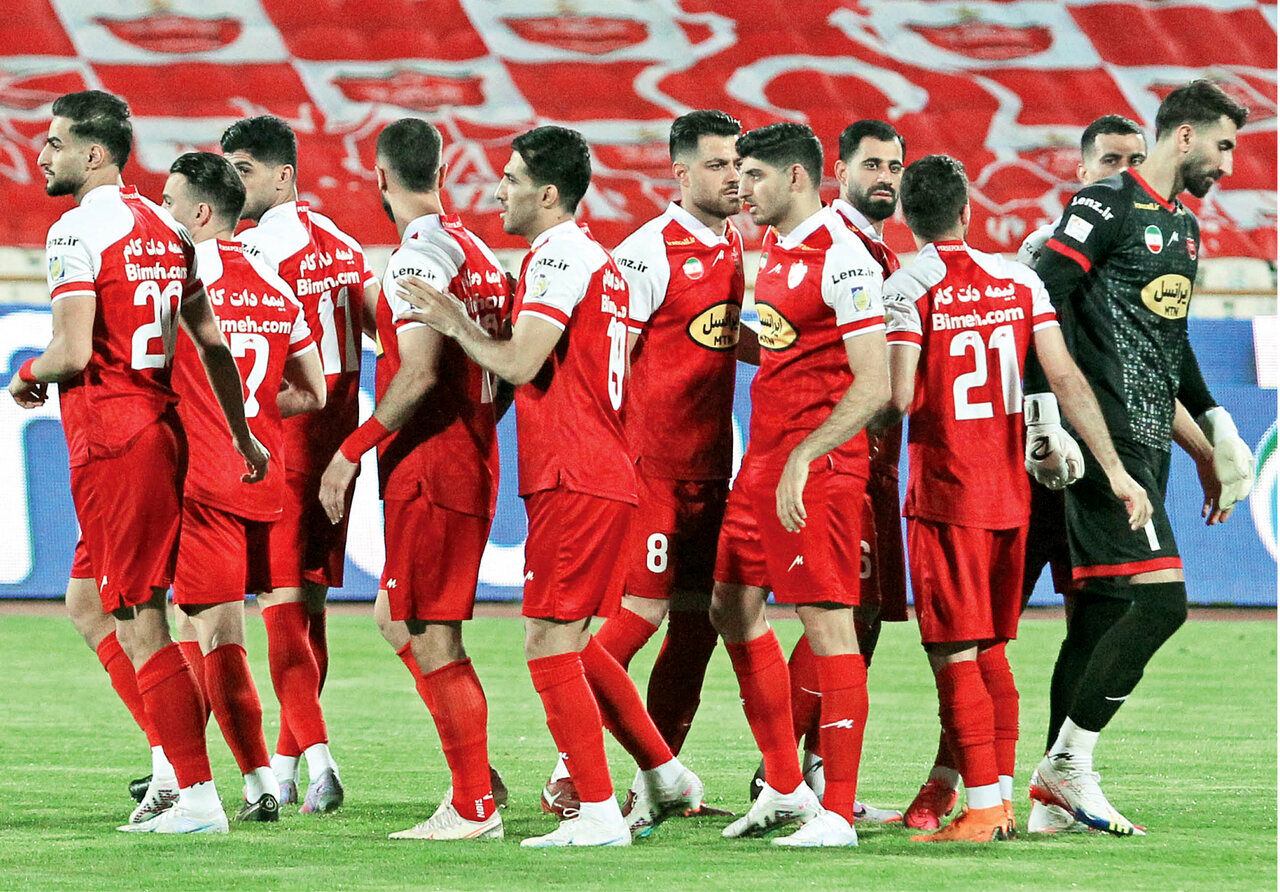 جنجال بر سر یک بند قرارداد ۳ بازیکن پرسپولیس