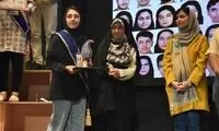 دیس جانانه فردی که درباره نخبگان کنکور نظر بیهوده داده بود