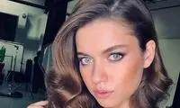 ژست بازیگر زیبای زن، از او یک دختر 16ساله ساخت
