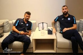 گردنبند خاص رامین رضاییان در سفر به دبی
