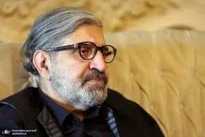 صادق خرازی: برای آمریکایی‌ها خون دادیم اما...