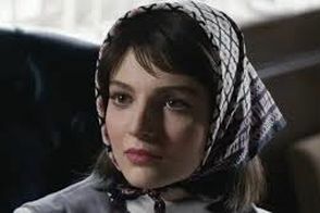 ژست منحصربفرد مهسا حجازی با استایلی شیک